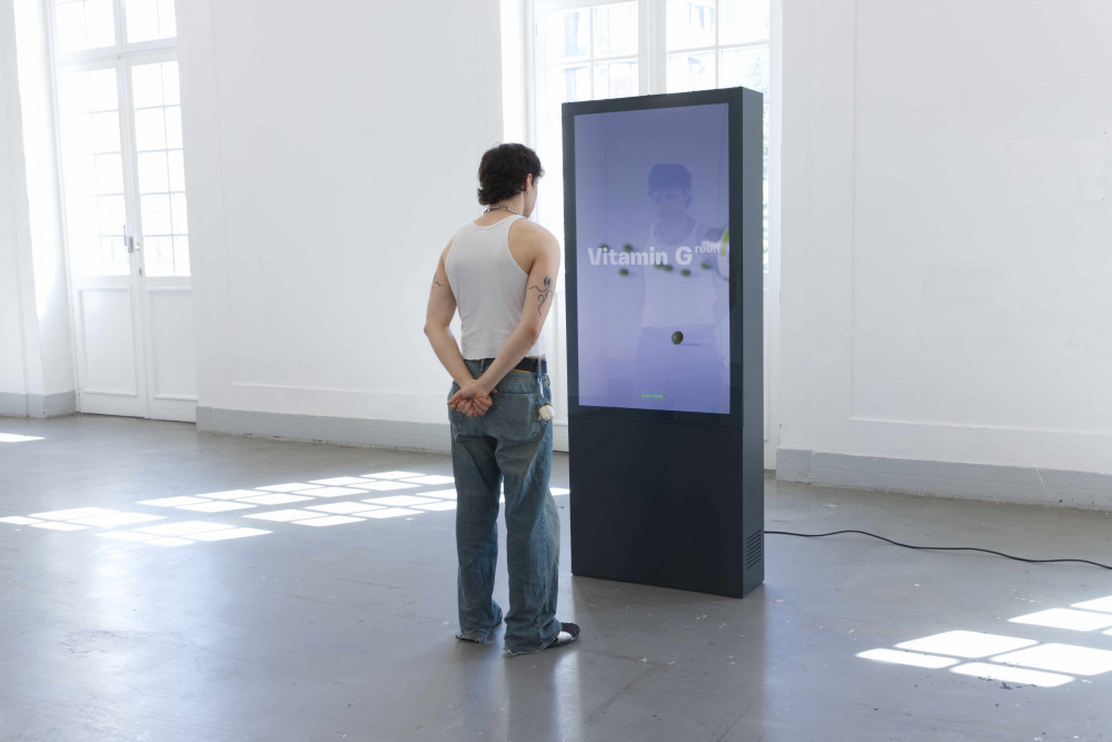 green_pills_exhibition8.2.jpg